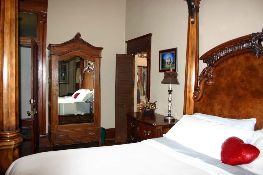 Angels Nest Bed and Breakfast