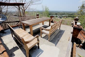 Watu Lumbung Culture Resort