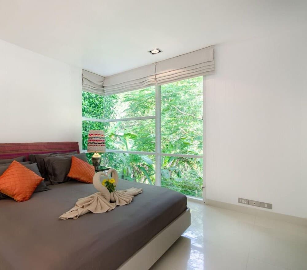 Luxury 2 Bedrooms Penthouse Kamala Escape