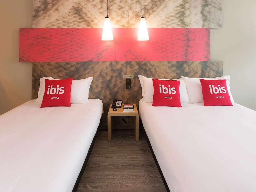 ibis Zhengzhou Longhai Road