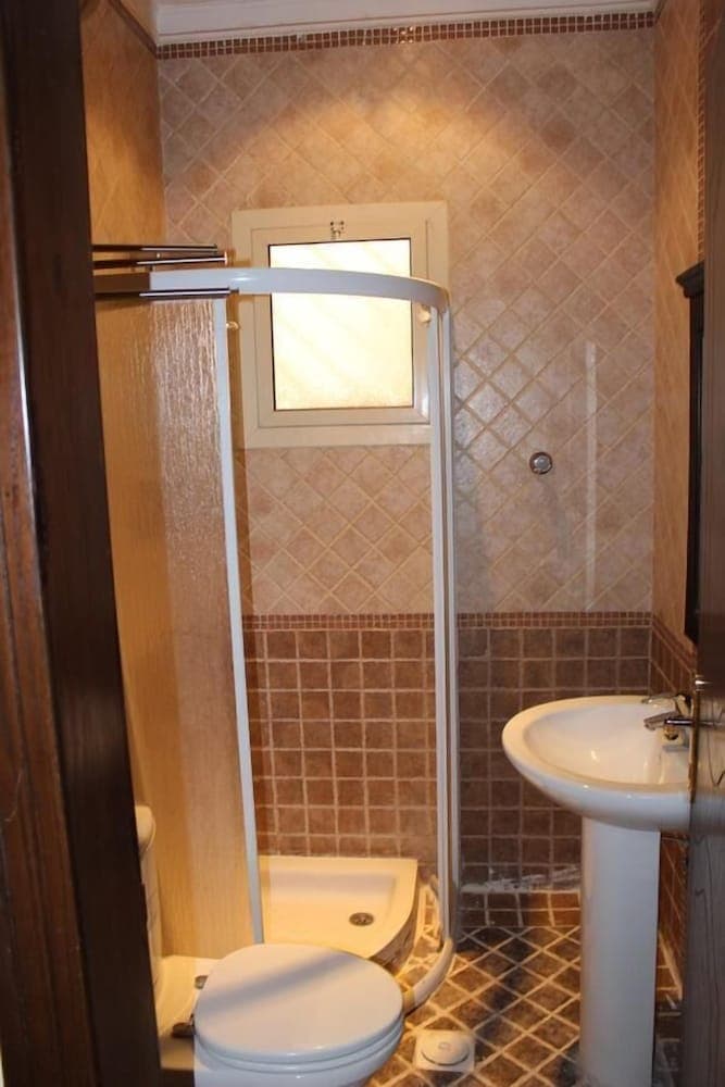 Ard Al Andalos Hotel Apartments