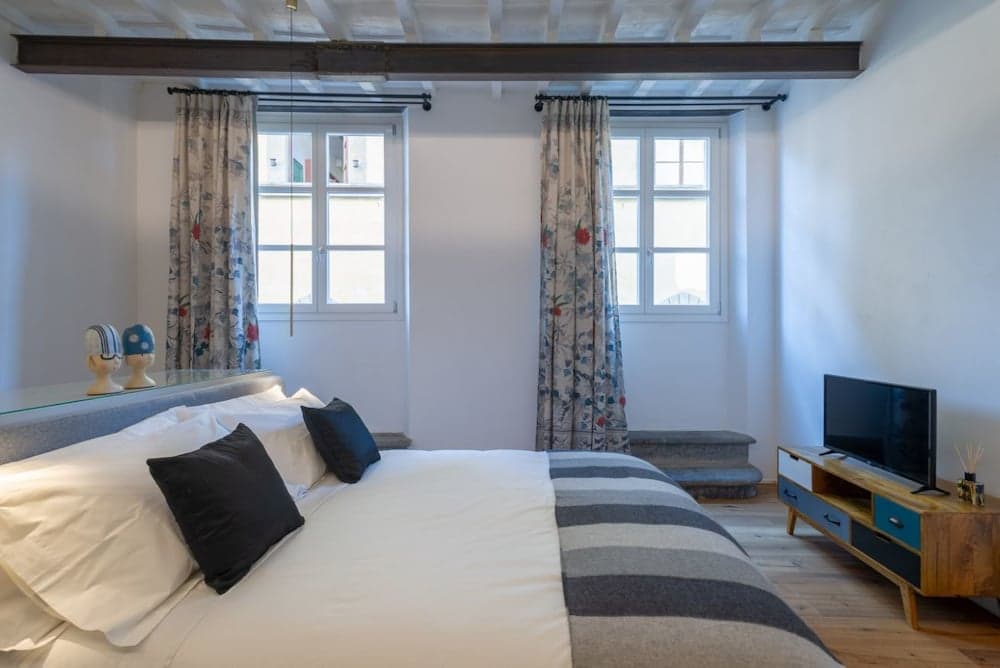 Santo Spirito Exclusive