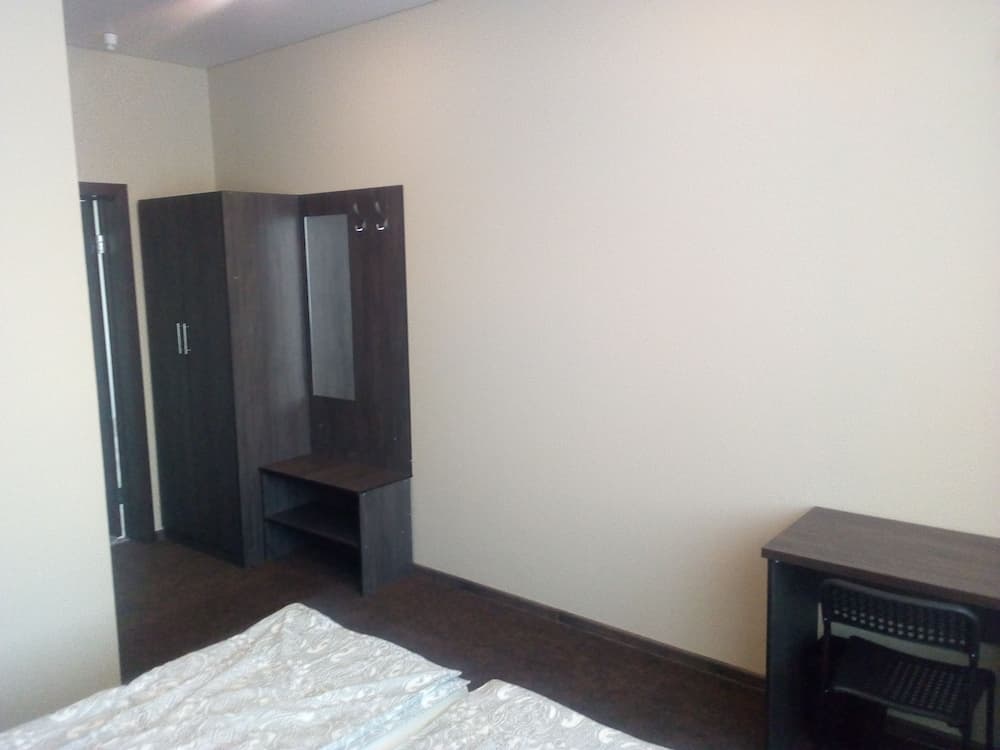 Guesthouse on Rodnikovaya 9