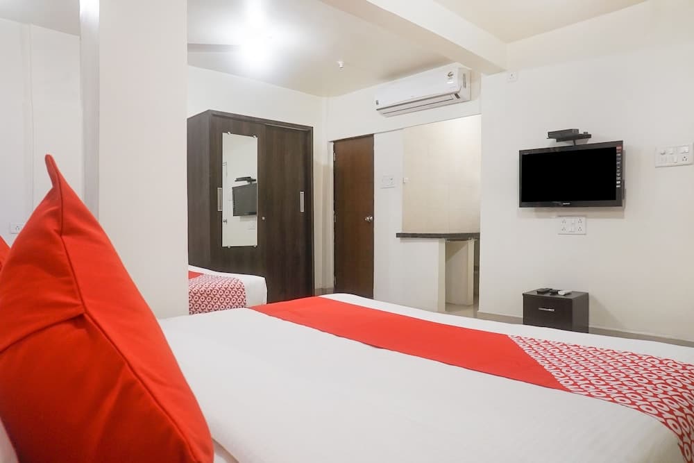 OYO 14929 River View