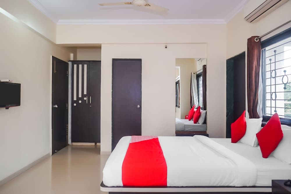 OYO 17121 Hotel Yashraj Inn