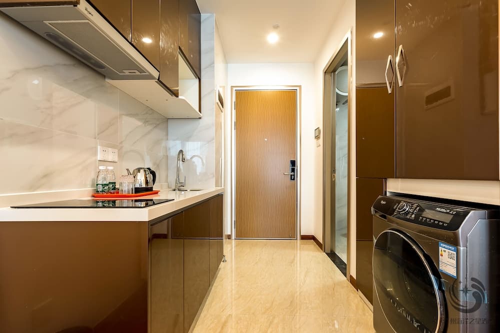 Ocean star hotel apartments