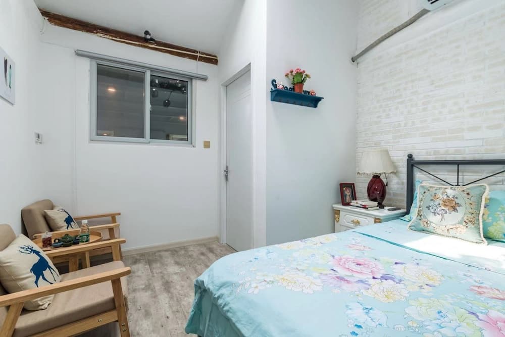 Beijing Drum Tower Luxurious Apartment