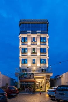 Wang's Hotel Gurney Drive