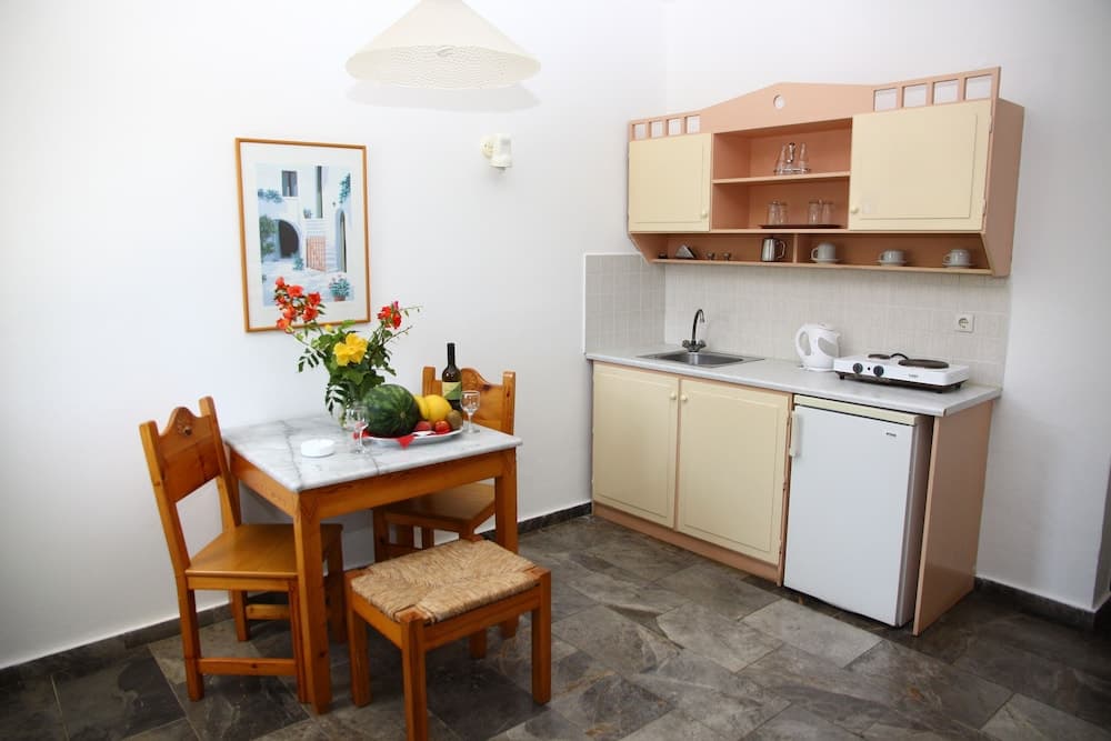 Camari Garden Hotel Apartments