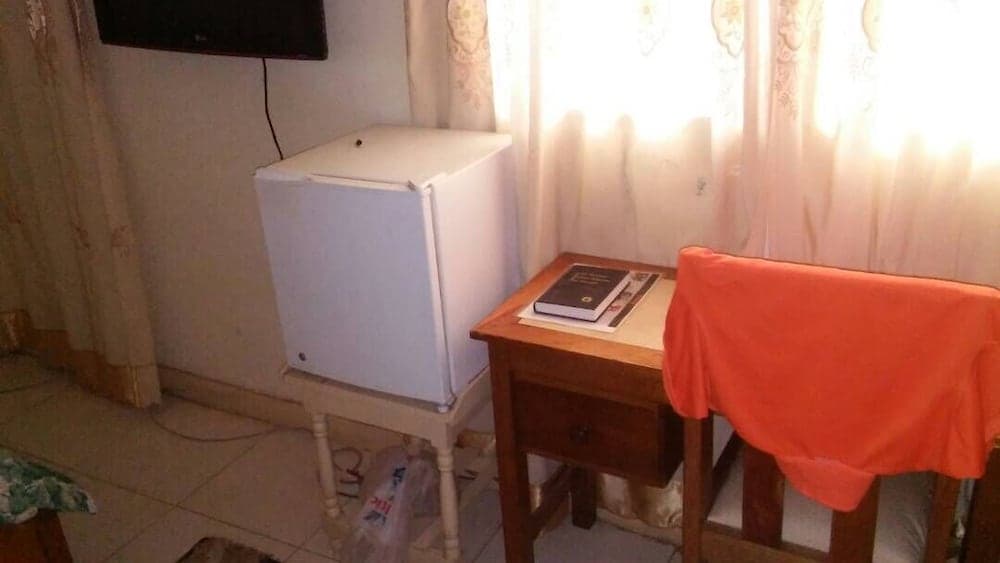 New Mexico Hotel - Takoradi