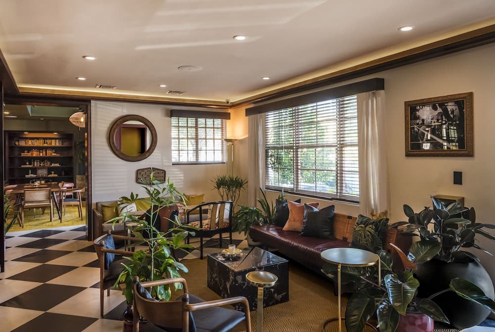 Life House, Little Havana