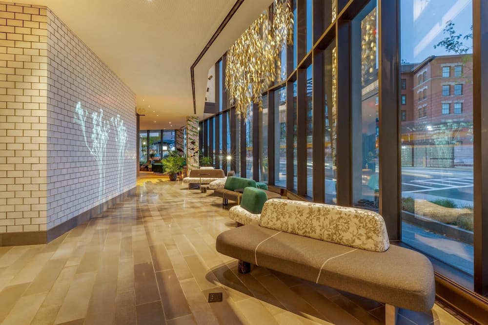 Cambria Hotel Boston Downtown - Seaport