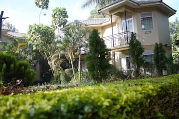 Garden Courts Hotel Masaka