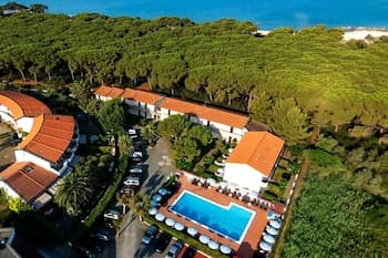 Oleandri Suite Hotel