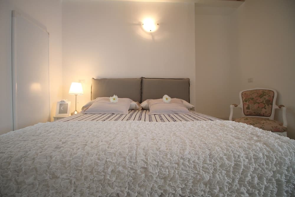 Lakefront Cadorna Apartment