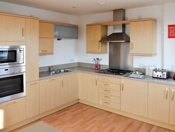 Grand Harbour Apartments