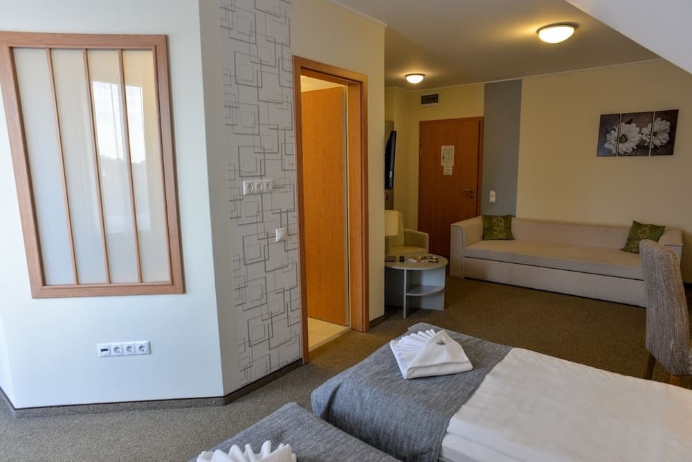 Granada Konferencia Wellness Sport Hotel