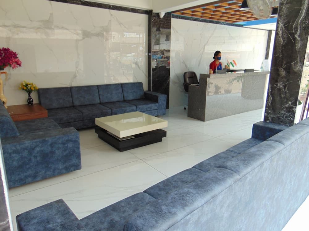 The Grand Vardhman Hotel