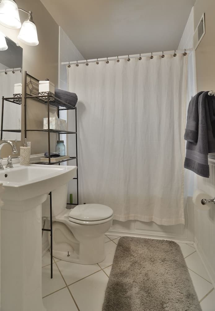 Cottage by the Historic Depot