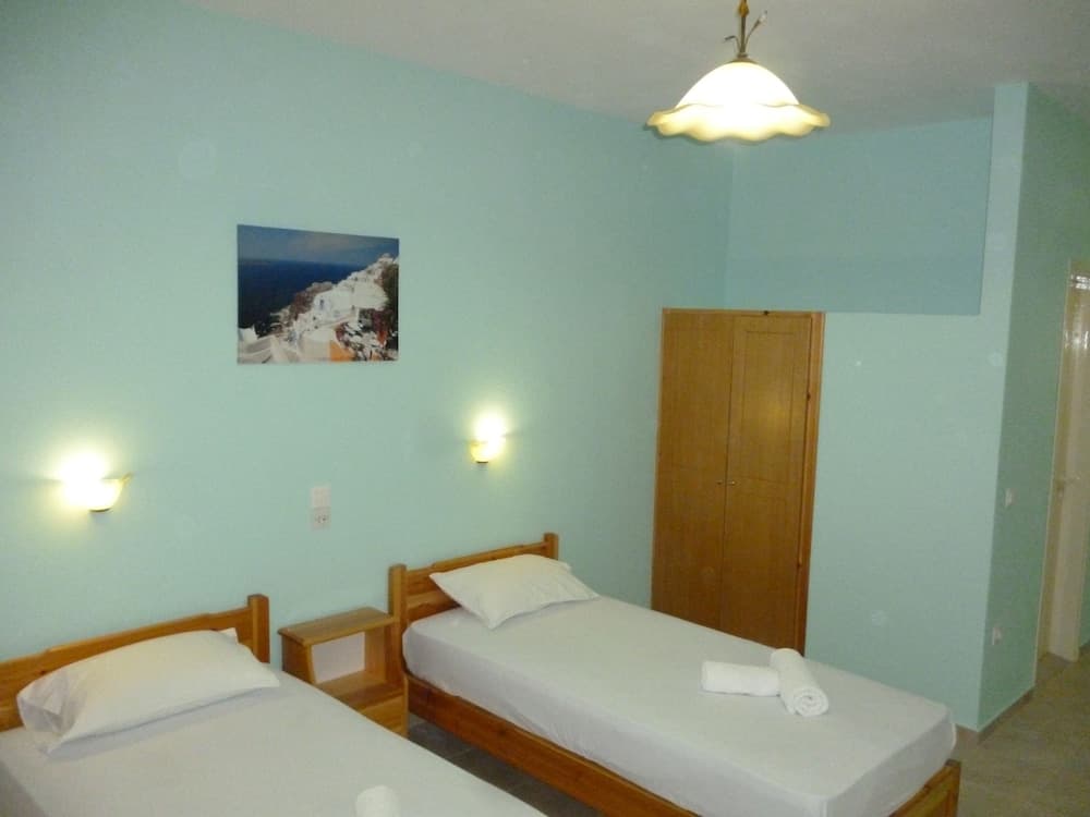 Alexandros Guest House