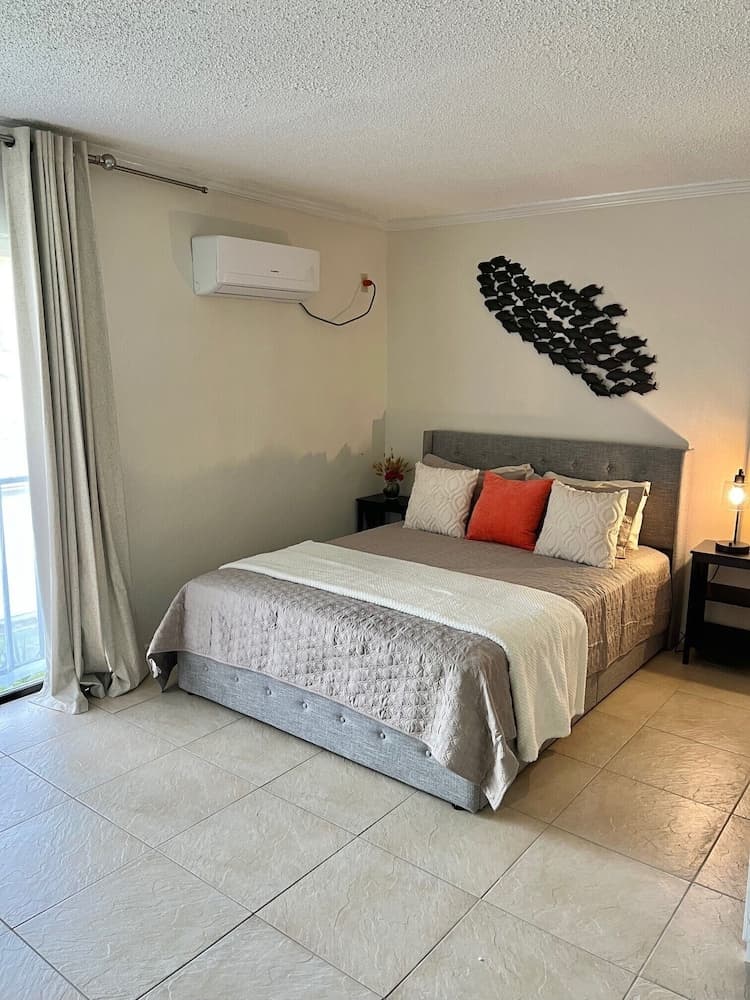 Coral Beach Hotel and Condominiums