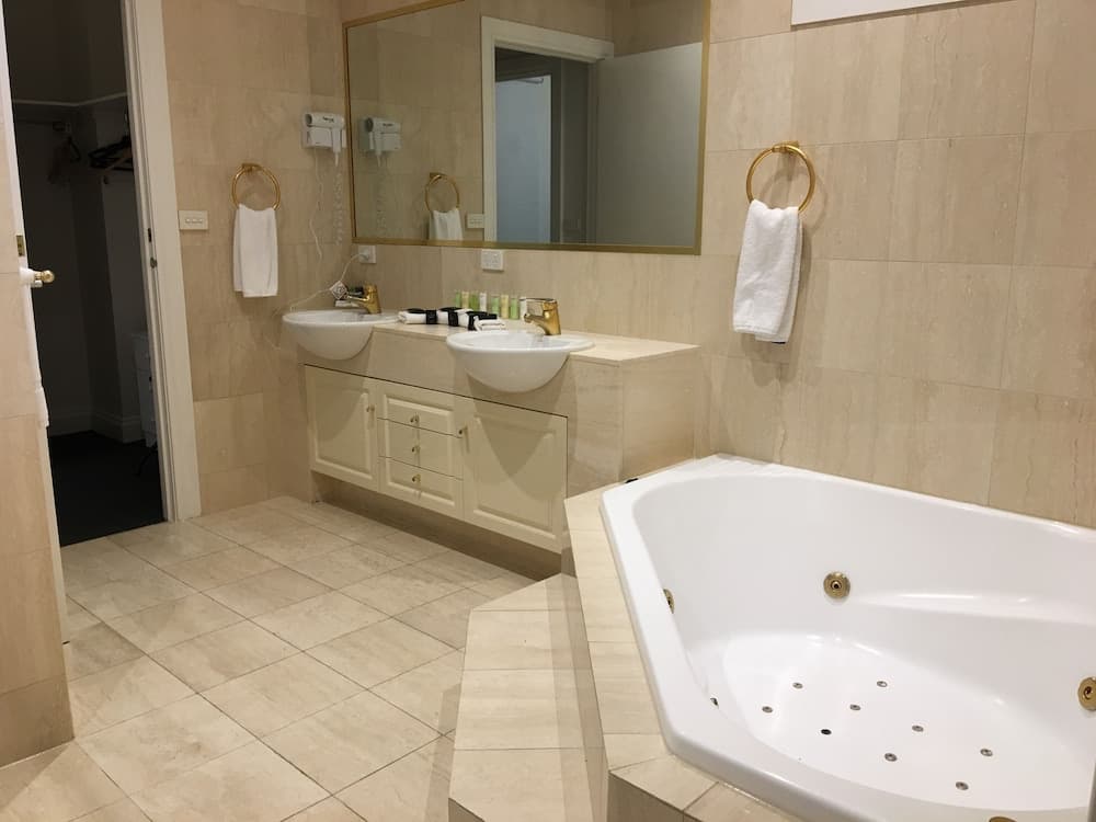 Kimberley Gardens Serviced Villas