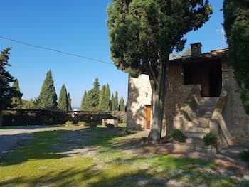 Agriturismo - Fattoria di Larniano