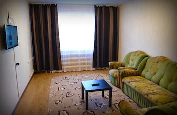 Dobrye Sutki Apartment on Mukhacheva 258