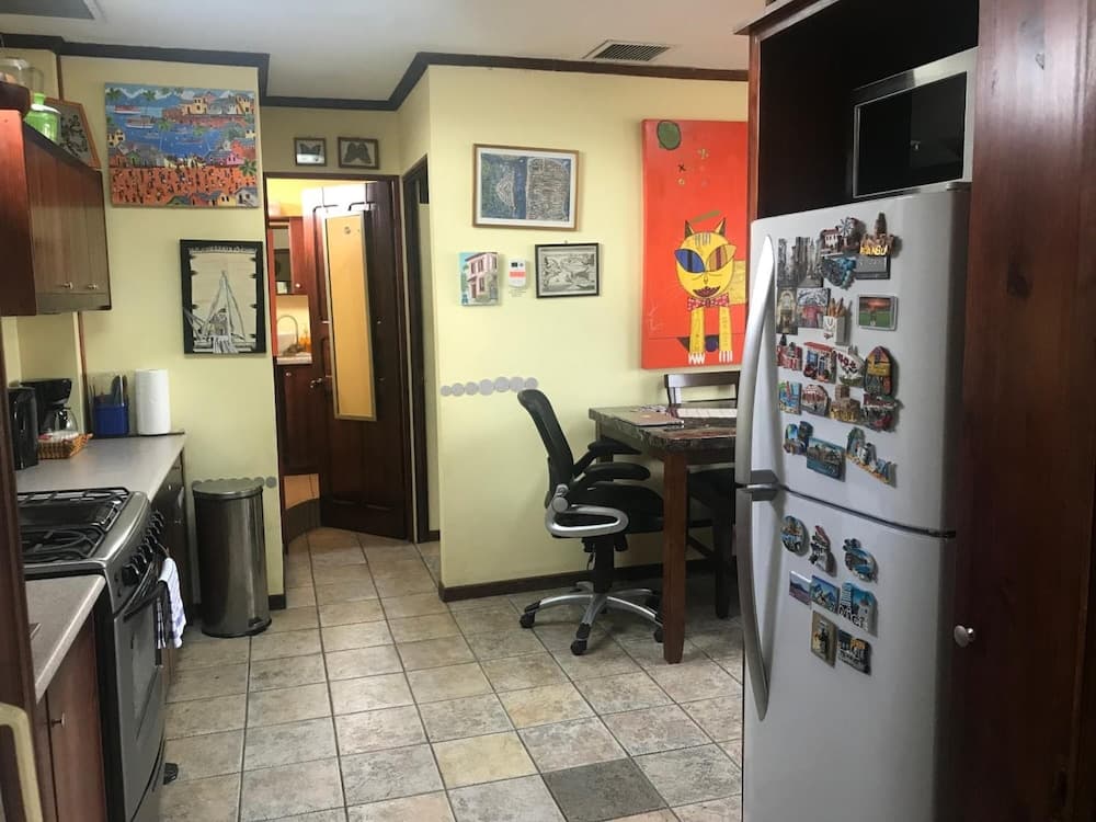 Sofia Apartments in Escalante, San Jose