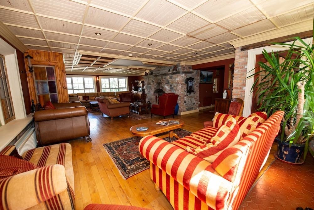 Dulrush Fishing Lodge and Guesthouse