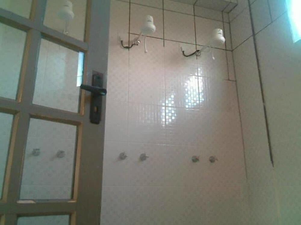 Hostel e Quarto Camping Bombinhas