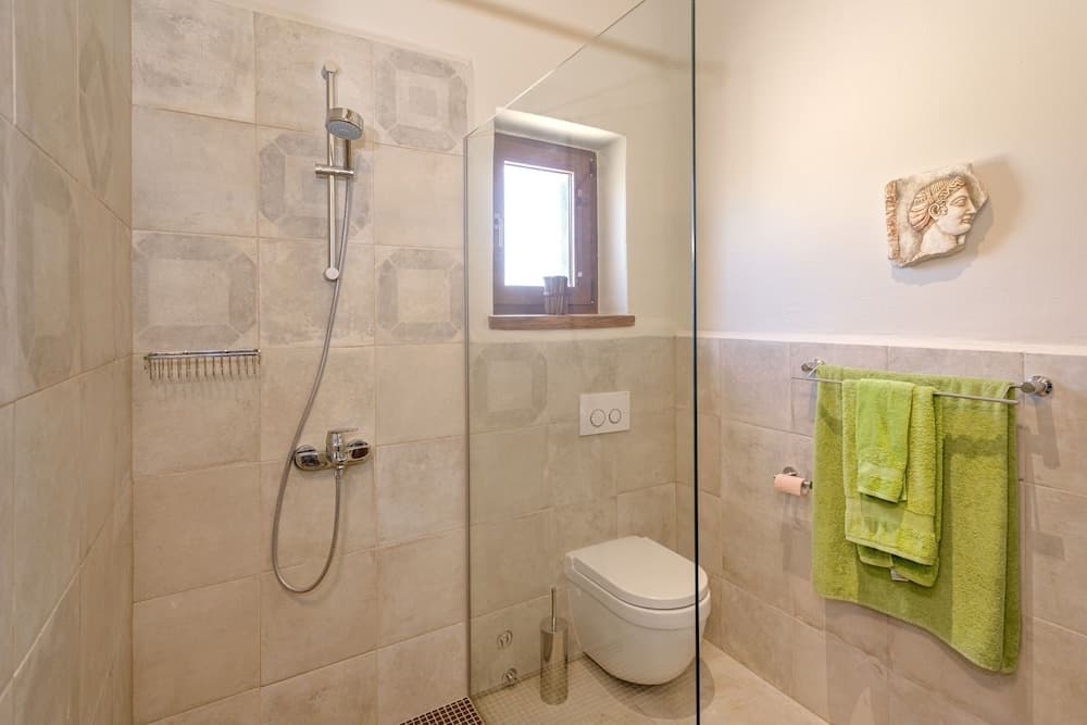 Luxury Villa Sea Seeker with Pool