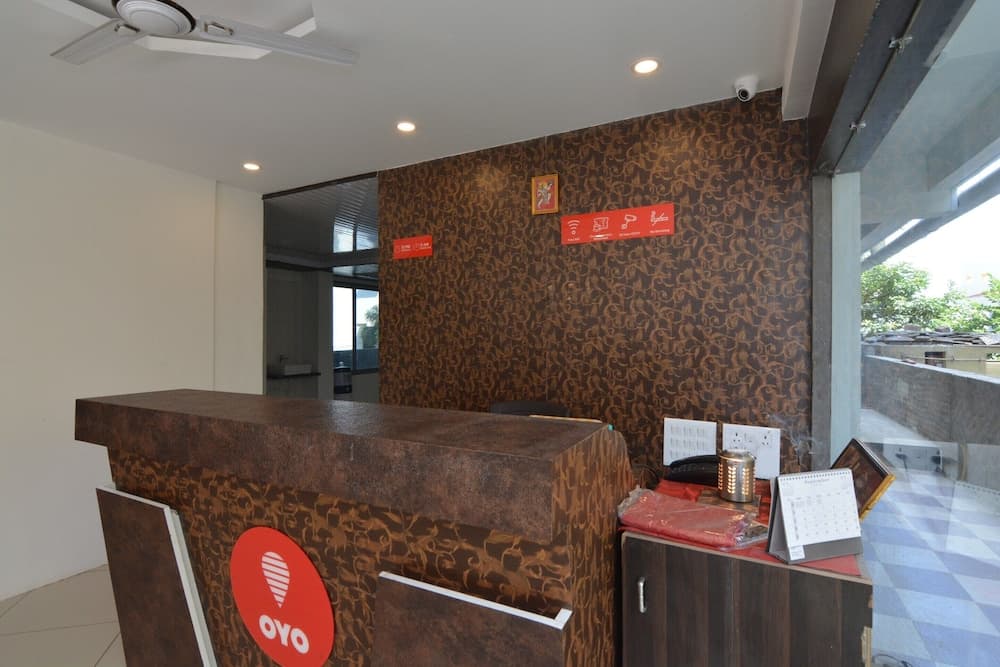 OYO Flagship 16510 Geetanjali Regency