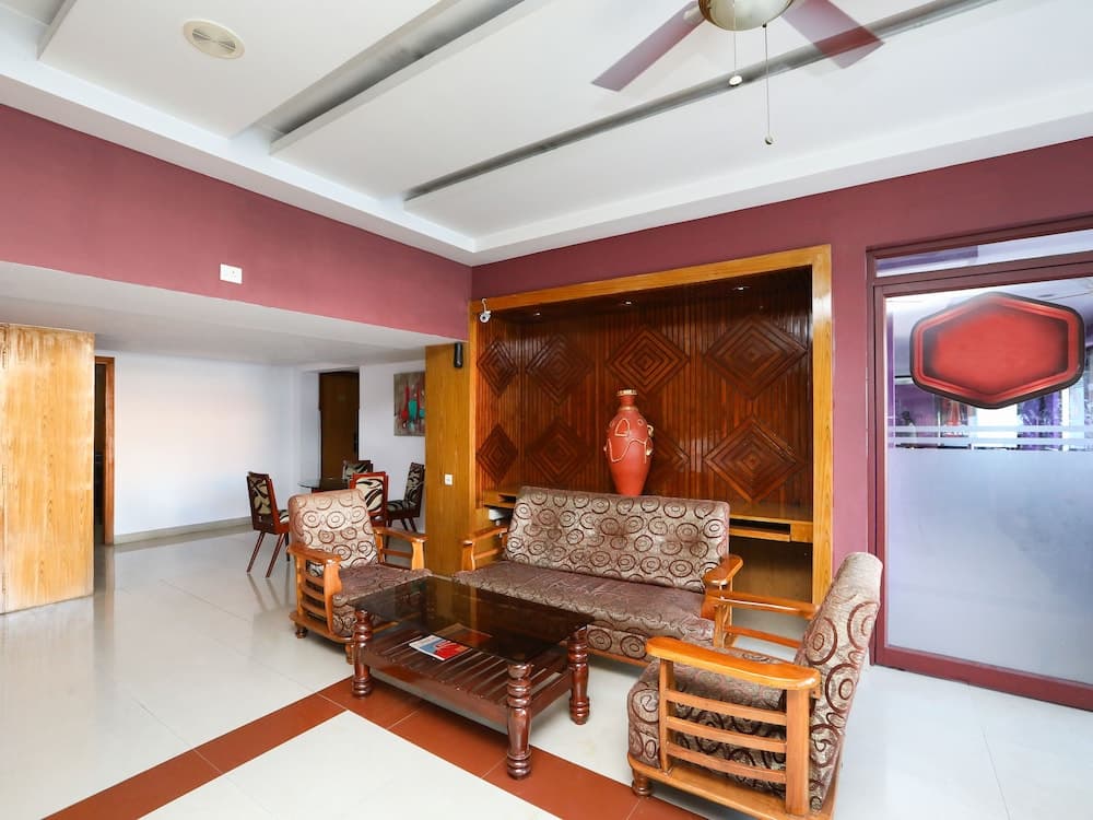 OYO 18968 R R International