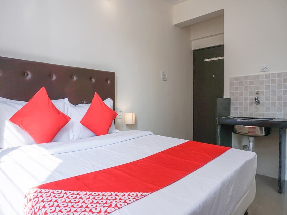 OYO 19891 Vansha Exotica