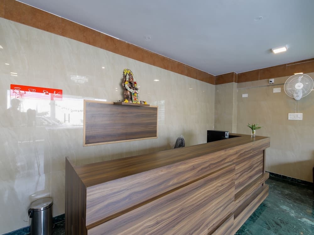 Capital O 22212 J K Golden Embassy