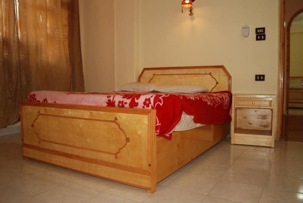 Arabesque Apartments