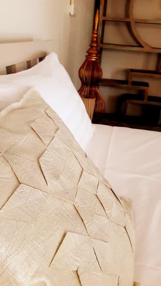 Laura's Guest House - adult only -