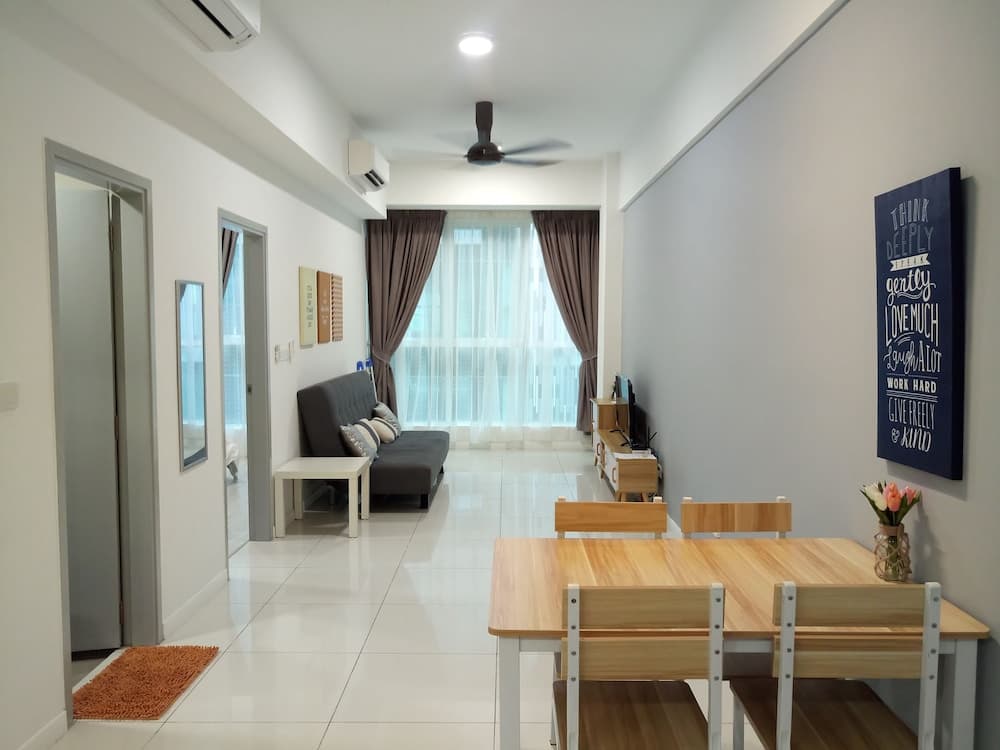 Comfy Home at Sutera Avenue