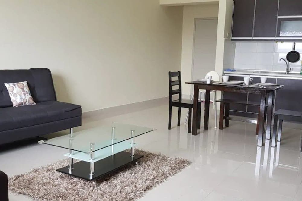 Setia Walk R2 Block by SYNC