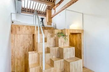 Welcome Home Courtyard- BackLake 15 Cube