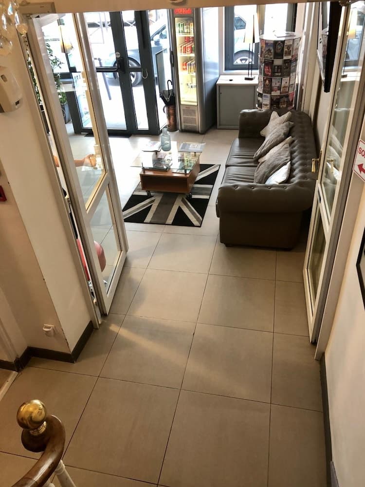 Hôtel Le Saint-Hubert - Gare de Lyon Bastille