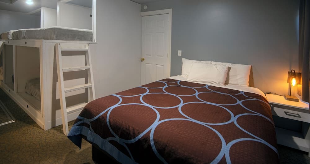 Spirit Lake Resort Motel