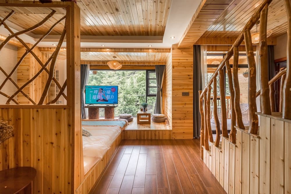 Floral Hotel Moonlit Villa LongJi