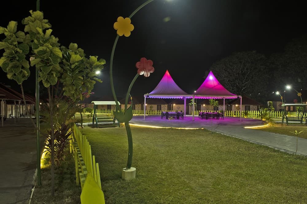 Praveg Tent City Narmada, Statue of Unity