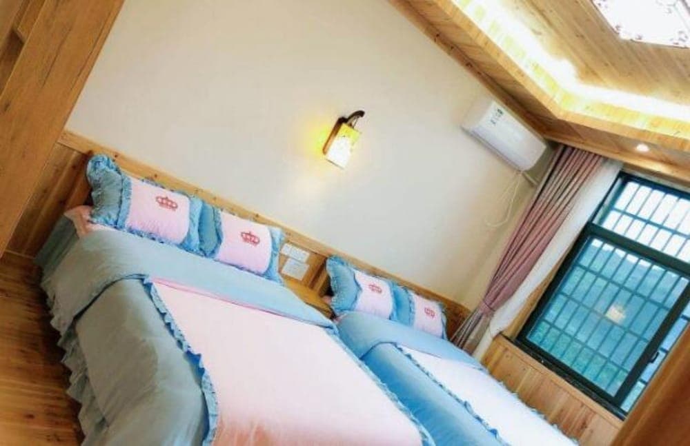 Zhangjiajie Yunqi Inn