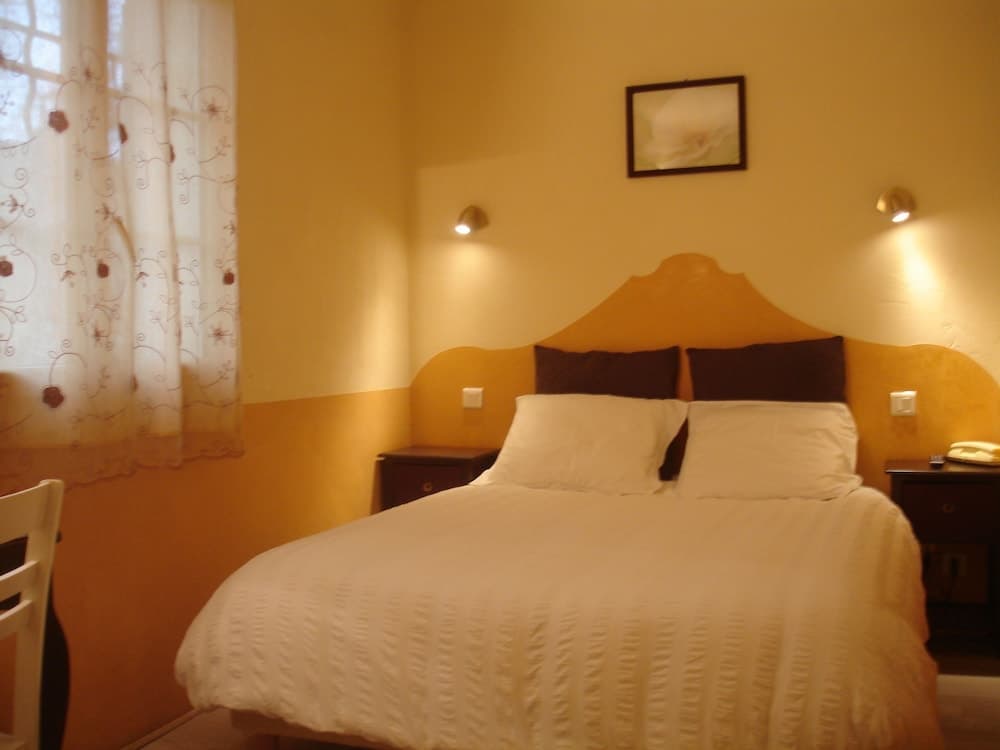 Hôtel Le Chêne Vert