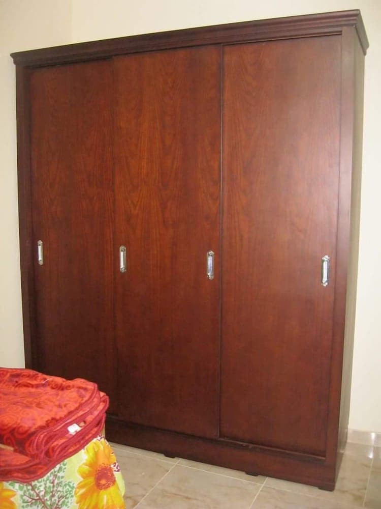 Three Bedroom Apartment With Pyramids View