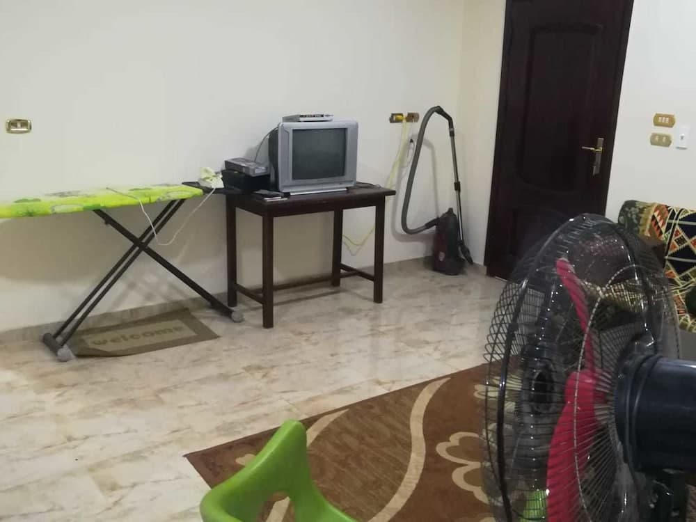 Pyramids view apartment 3bedrooms