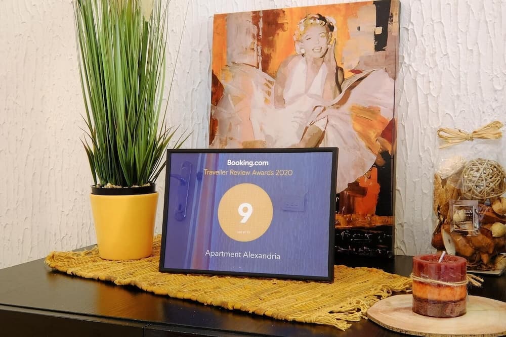 Apartment Alexandria